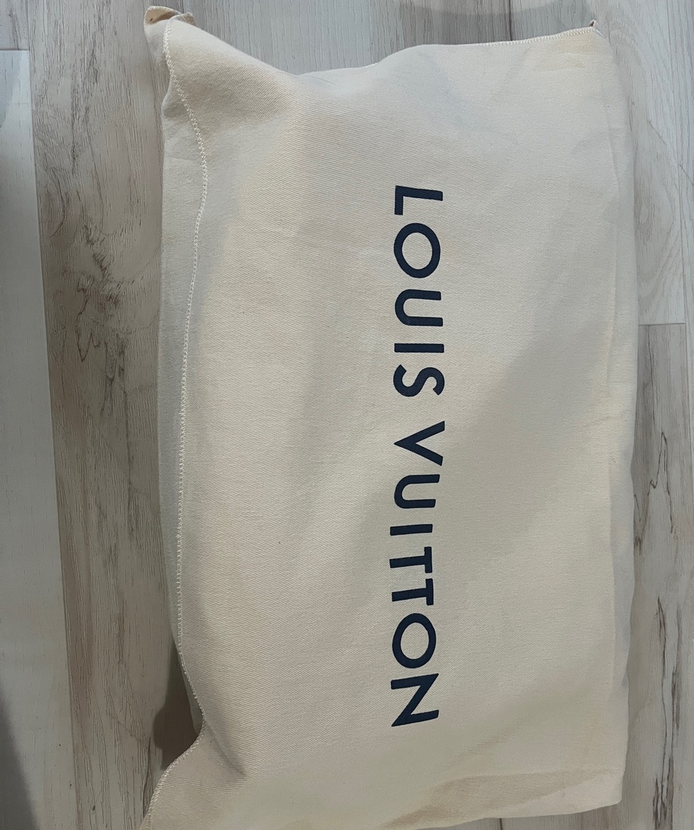 Louis Vuitton Cream and Navy Branded Dust Pouch